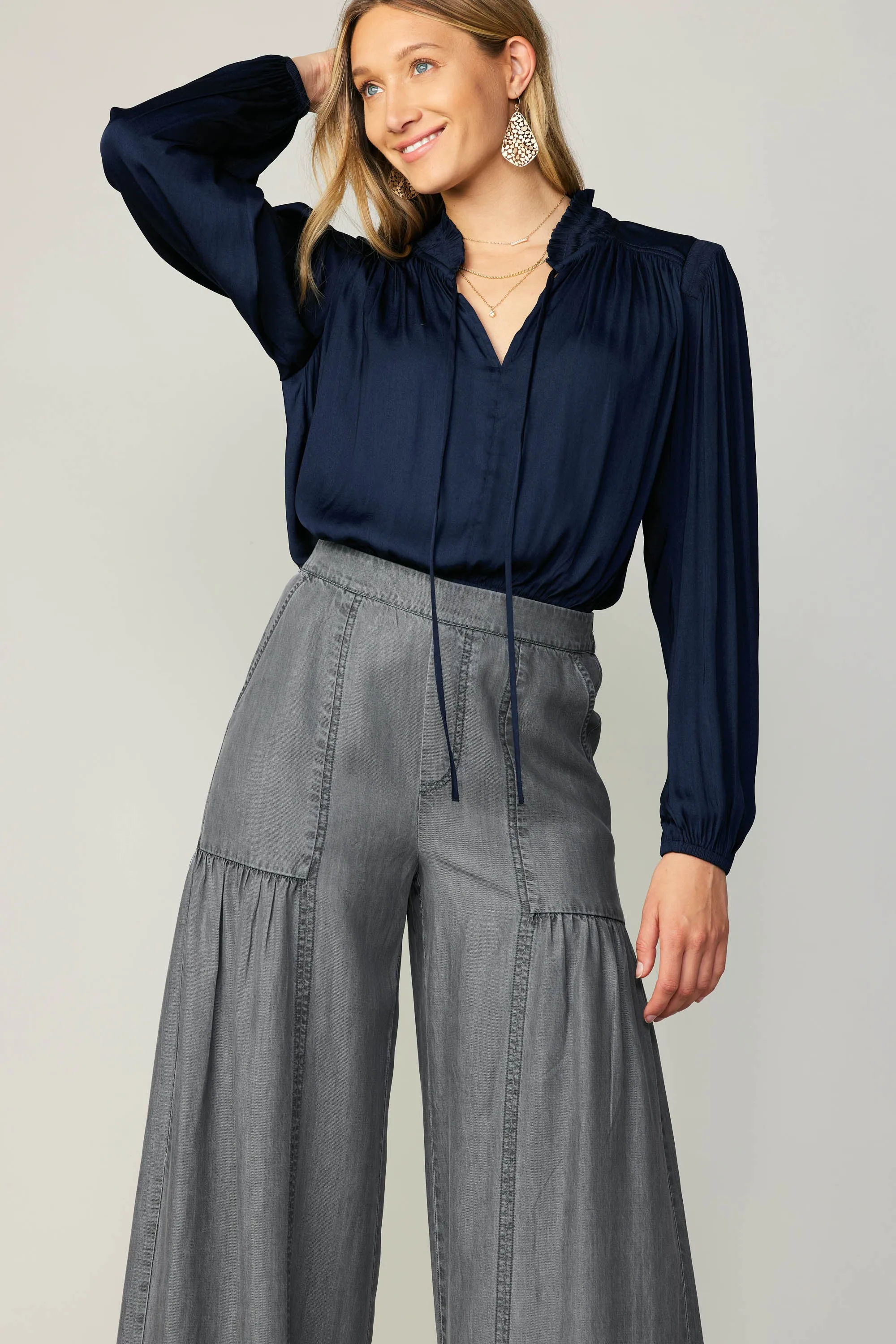 Chambray Tiered Wide Pants