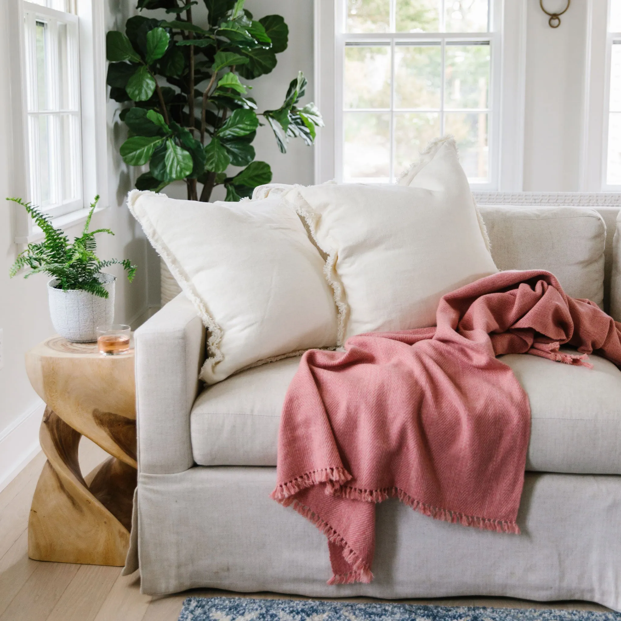 Faraway Red Handwoven Cashmere Throw