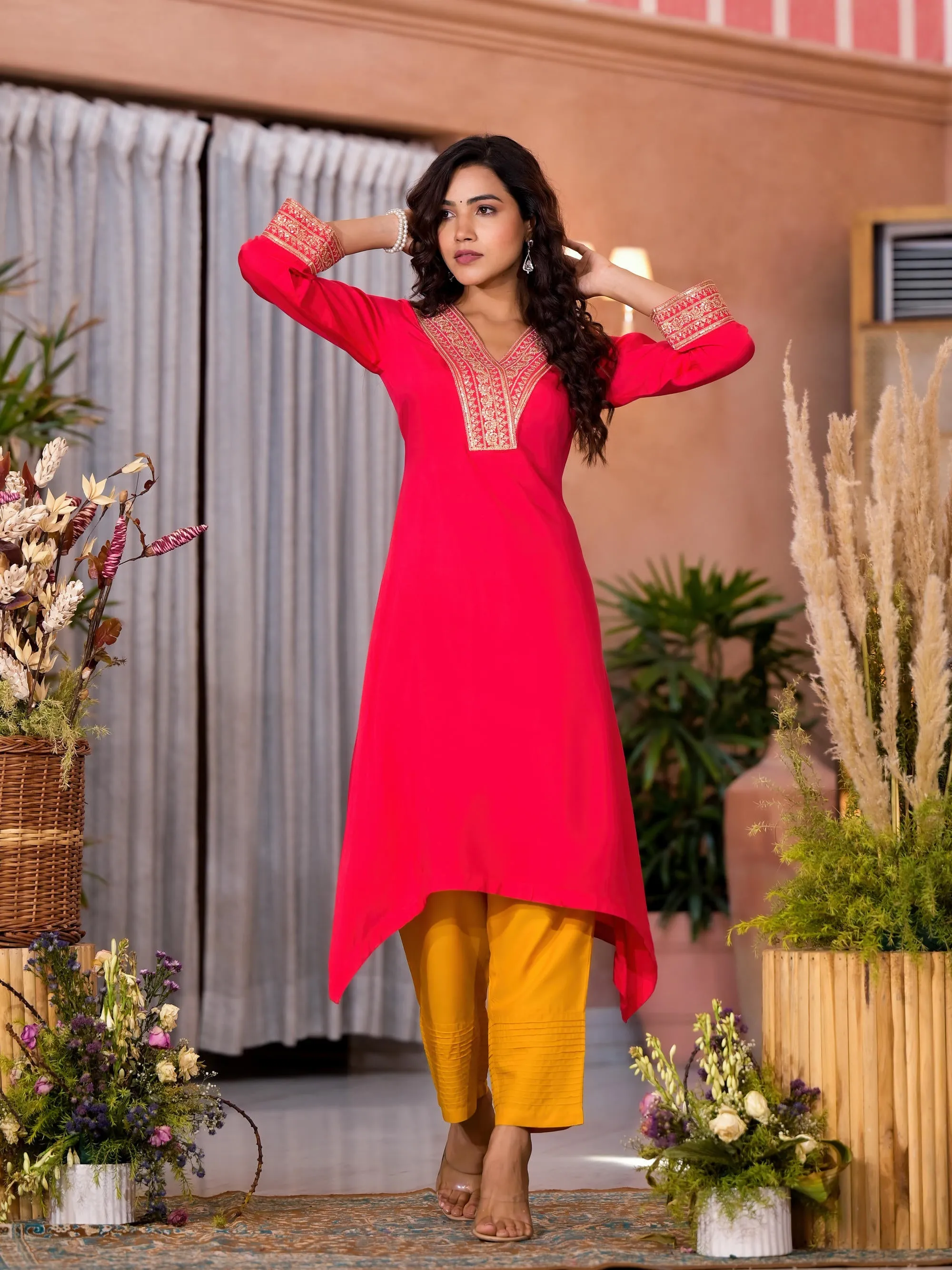 Fuchsia Zari Embroidered Viscose Kurta & Pant Set With Sequins