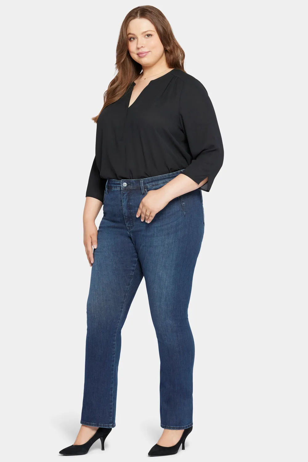 Le Silhouette Slim Bootcut Jeans In Plus Size - Precious