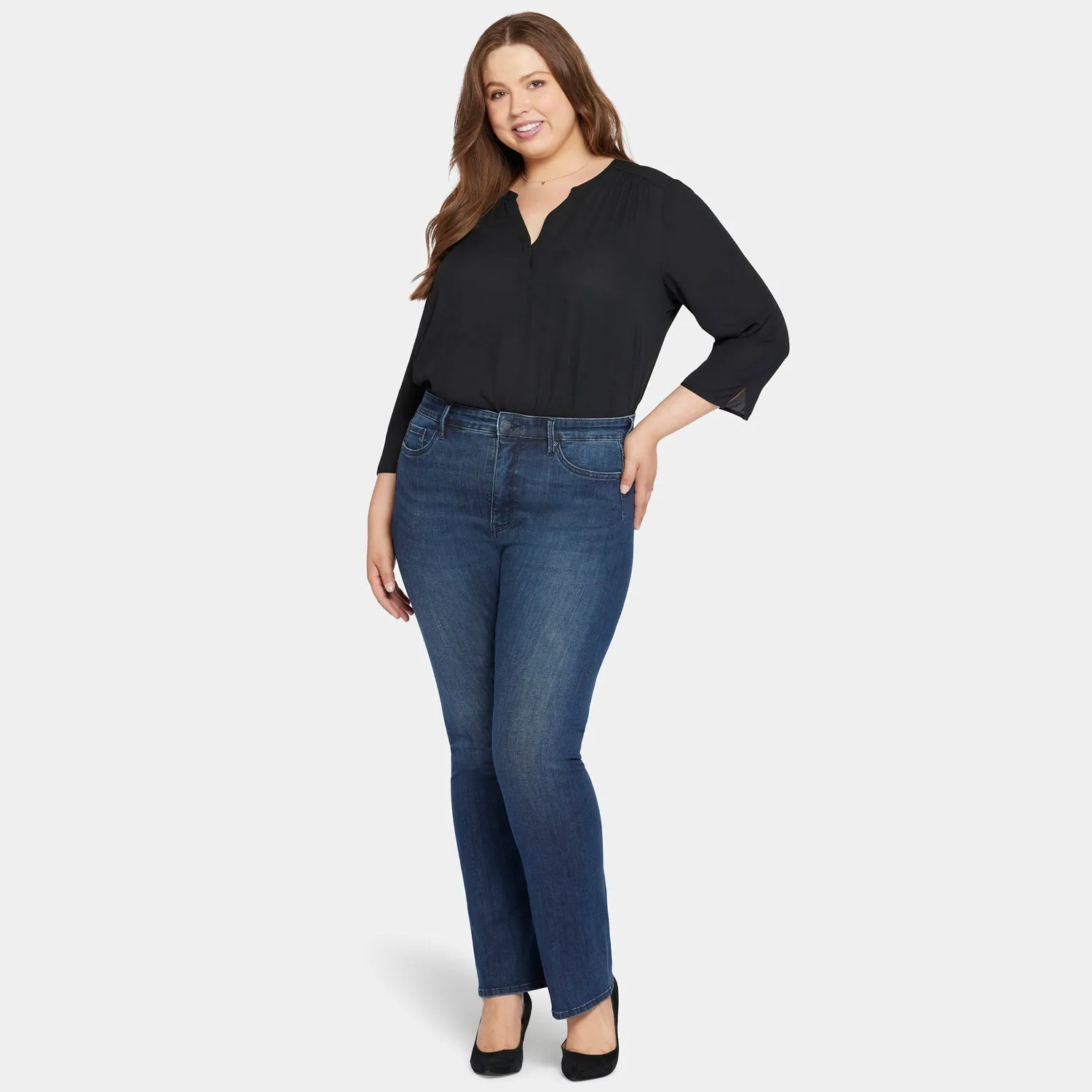 Le Silhouette Slim Bootcut Jeans In Plus Size - Precious