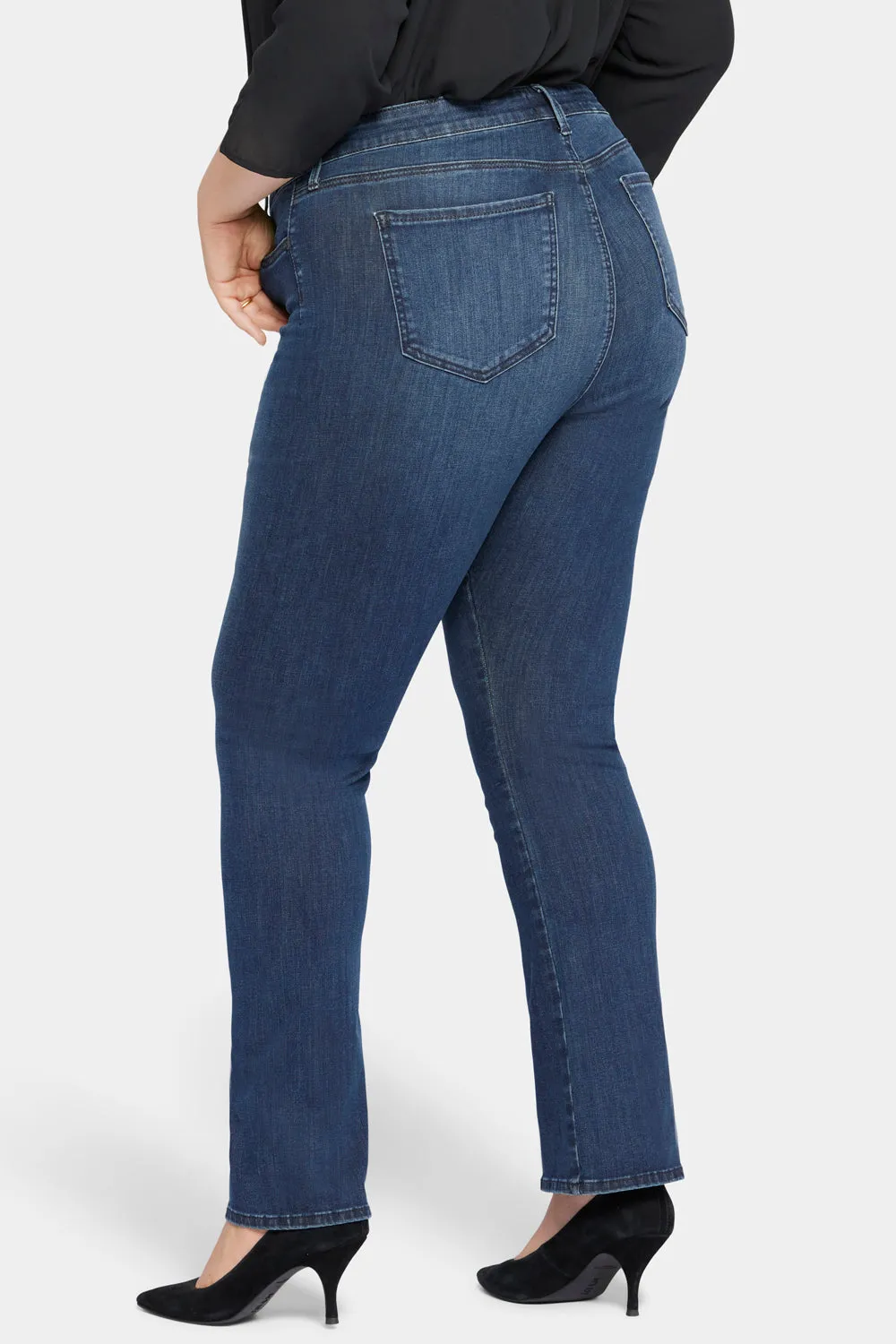 Le Silhouette Slim Bootcut Jeans In Plus Size - Precious