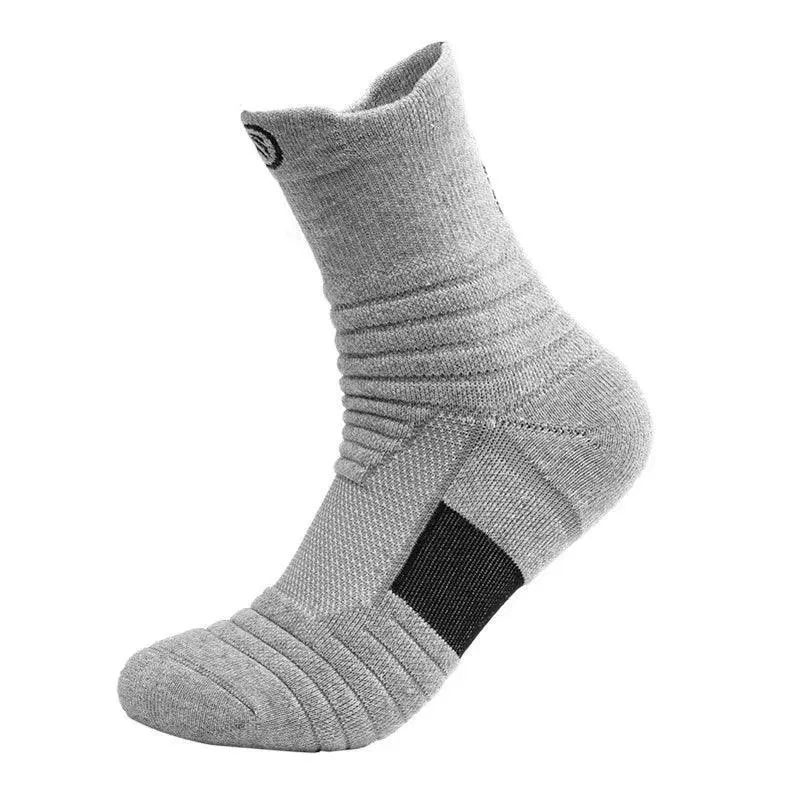 Stay Sure-Footed in Sports with Anti-Slip Cotton Socks