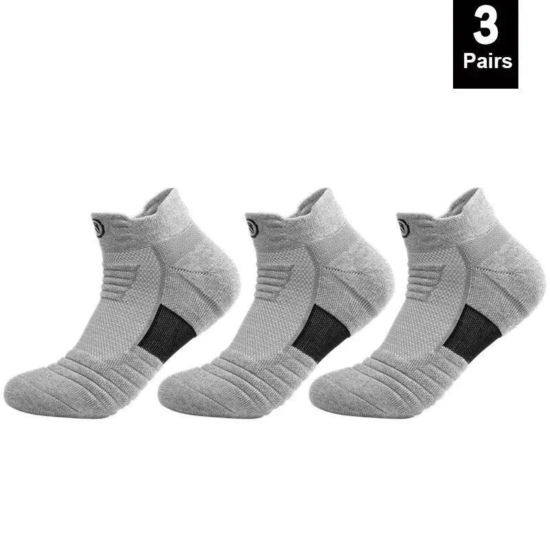 Stay Sure-Footed in Sports with Anti-Slip Cotton Socks