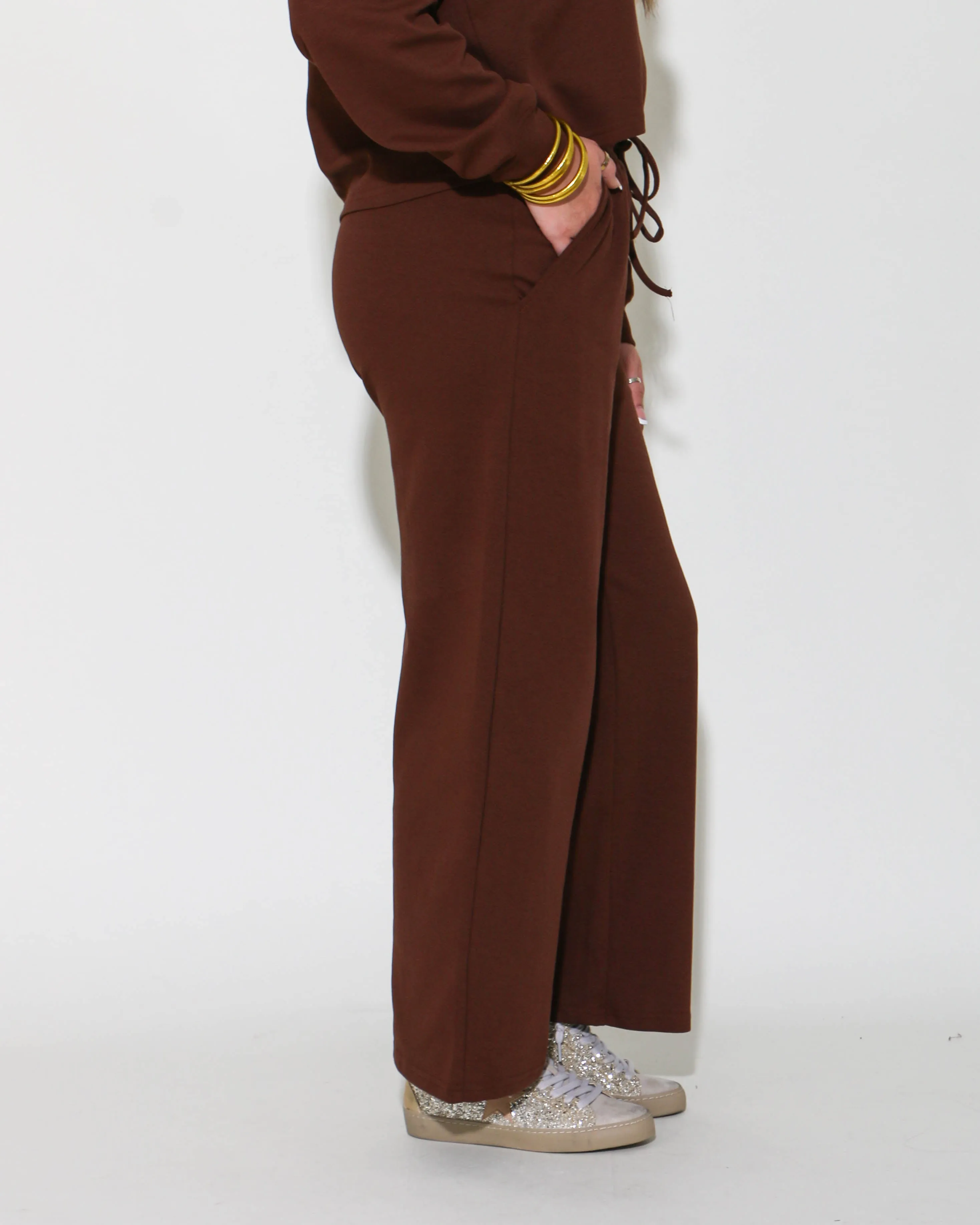 V-Neck Sweatshirt and Pants Set