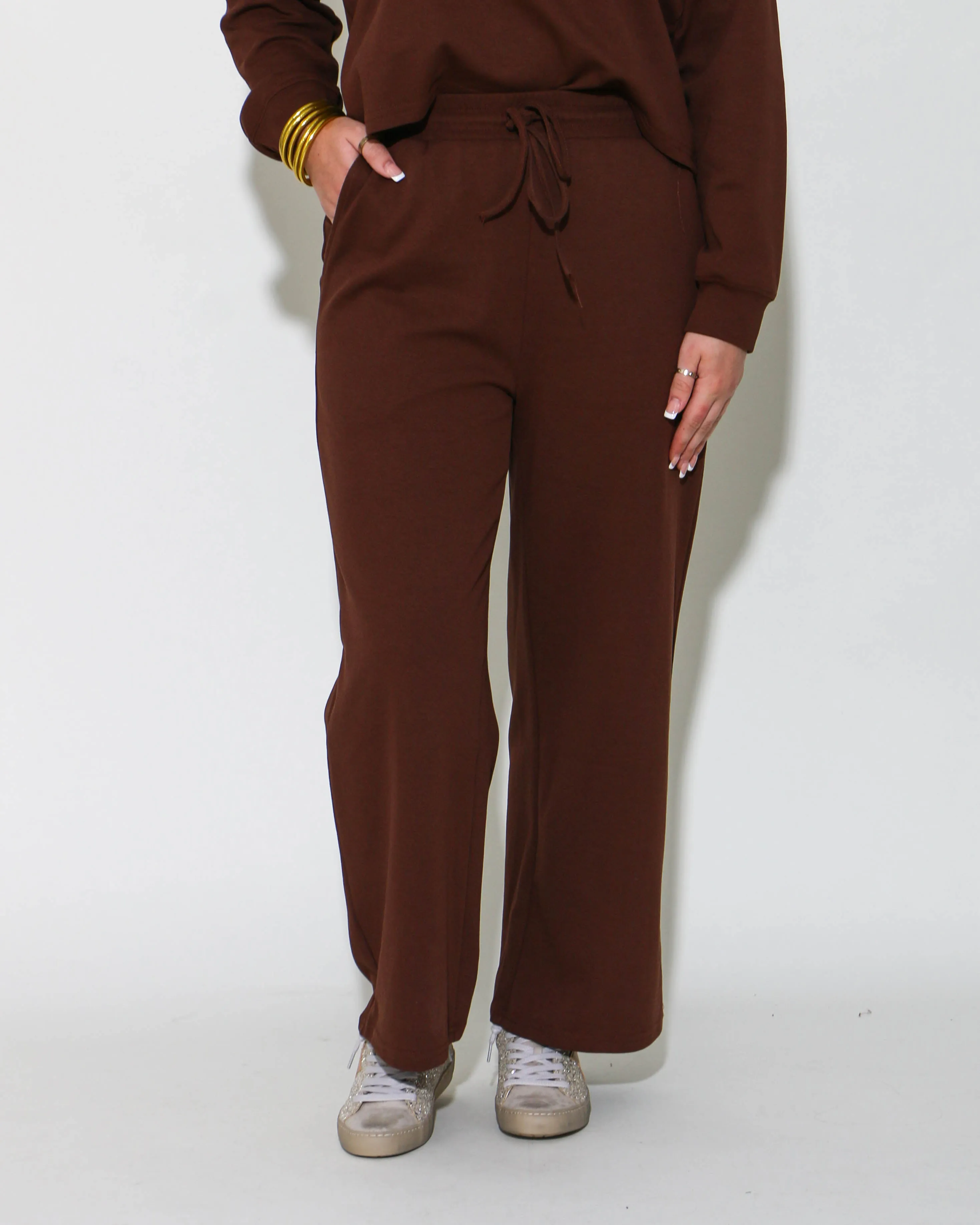 V-Neck Sweatshirt and Pants Set