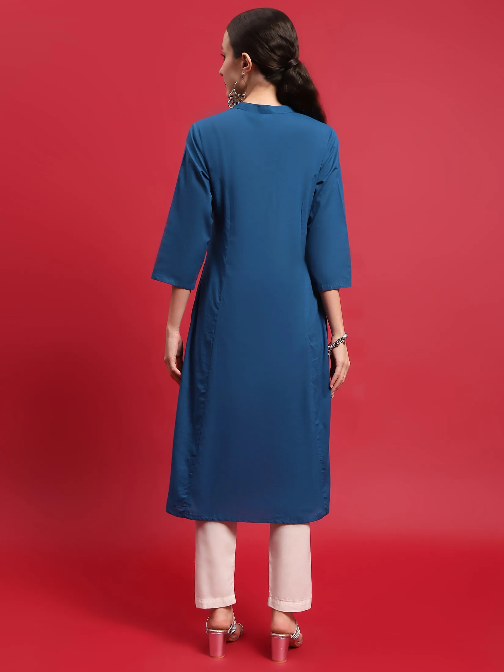 Women Cotton Blue Solid Kurta